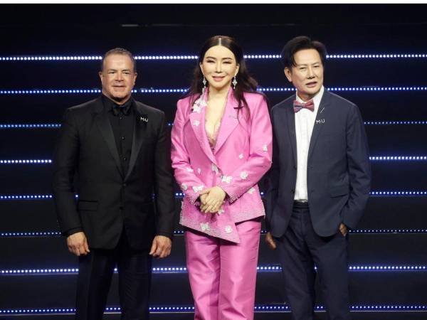 El periódico Reforma publicó el pasado miércoles que el dueño del certamen Miss Universo, Raúl Rocha Cantú, fue imputado por la Fiscalía General de la República (FGR) por su presunta responsabilidad en el tráfico de drogas, de armas y de combustible entre Guatemala y México.