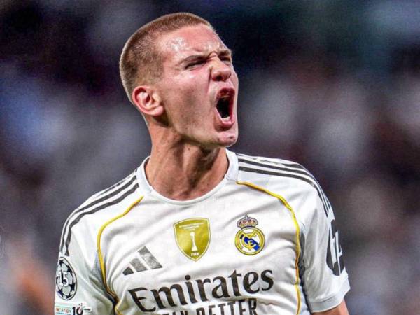 Franco Mastantuono celebrando su primer gol con el Real Madrid