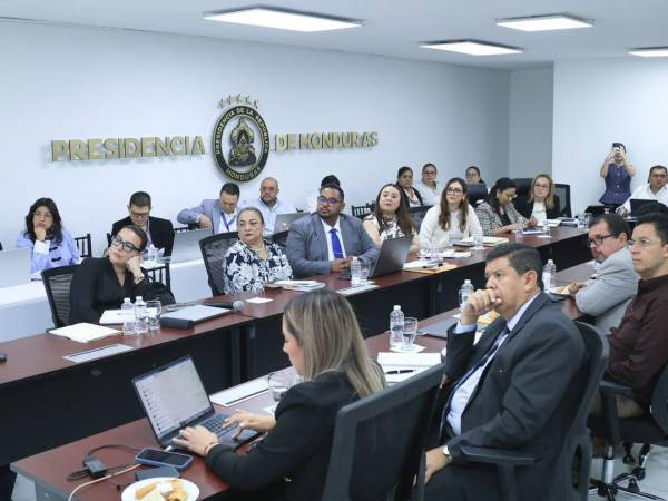 Finanzas revisa el presupuesto de 2027 con el objetivo de reducir el gasto corriente y fortalecer la inversión pública.