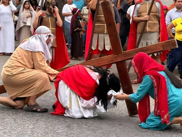 Representación del Viacrucis.