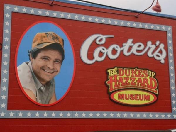 Muere Ben Jones, el recordado Cooter de Los Dukes de Hazzard