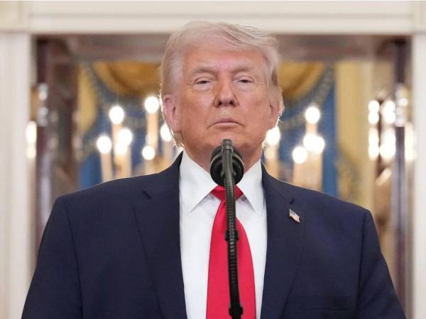 Donald Trump aseguró que EE.UU. tiene el control absoluto del estrecho de Ormuz.
