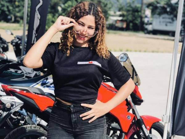 La comunidad de Tocoa, Colón, se encuentra sumida en el dolor y la consternación tras la muerte violenta de la creadora de contenido Katherine Mejia Argueta, conocida como Katy “Mazorca” en la red social TikTok.