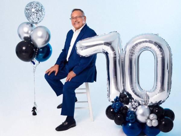 Don Óscar Aguilar disfrutó de todas las atenciones y amenidades que con mucho amor y gratitud preparó su familia para celebrar su cumpleaños.