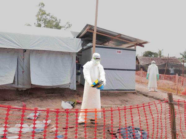 Imagen del centro de tratamiento del ébola en Bulape, provincia de Kasaï, República Democrática del Congo.