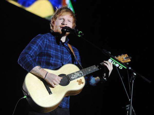 La cuenta regresiva ha comenzado para uno de los conciertos más esperados en la historia reciente de Guatemala. El próximo 27 de mayo de 2026, el cantante británico Ed Sheeran llegará al país con su gira Loop Tour, en un espectáculo que se realizará en el Estadio Cementos Progreso.