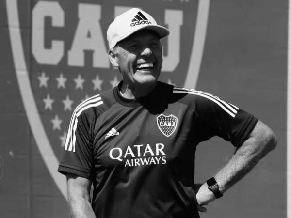 Miguel Ángel Russo entrenando a Boca.