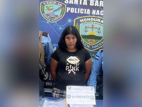 Alias China tiene 31 años de edad y es señalada de integrar la banda criminal Los Sorto.