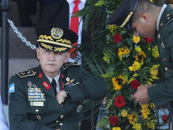 Roosevelt Hernández, jefe del Estado Mayor Conjunto de las Fuerzas Armadas de Honduras, durante un evento oficial.