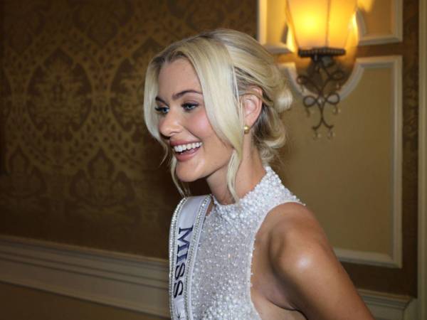 La danesa Victoria Kjaer, actual Miss Universo.