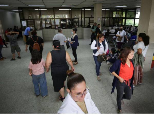 Con el decreto de emergencia se busca mejorar los servicios para los derechohabientes.