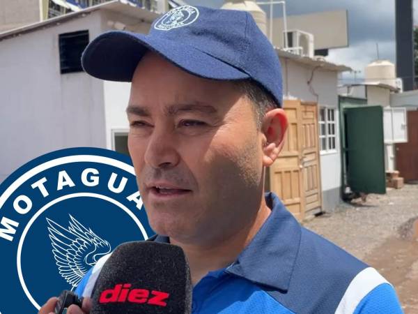 Javier López atendió a los medios de comunicación en su visita a la Fundación Hondureña de Niños Quemados.