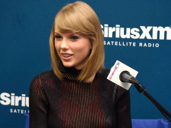 La estación de radio transmite las 24 horas del día, los 7 días de la semana, pero tendrá fecha límite.