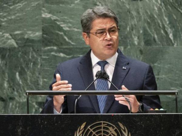 El expresidente Hernández fue extraditado en 2022, acusado de tres cargos asociados al narcotráfico y uso de armas.