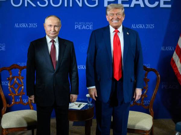 Vladímir Putin califica de “constructivas” y “útiles” las negociaciones con Trump