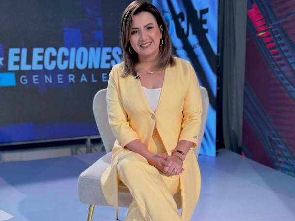 La reconocida periodista hondureña Cesia Mejía.