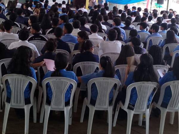 En cuanto a la seguridad, docentes cuestionan la limitada intervención policial ante conflictos en los centros educativos.