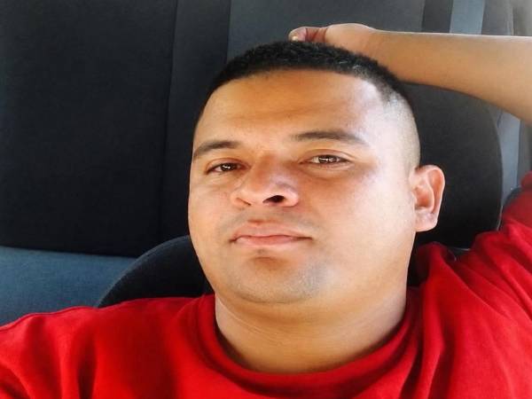 Edy Munguía fue atacado a balazos en la comunidad garífuna de Sambo Creek.