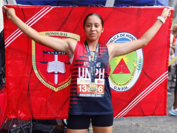 Juridia Yamileth Macías conquistó el primer lugar de los 5 kilómetros en la Media Maratón LA PRENSA-Gatorade 2026.