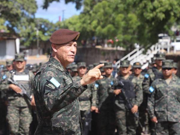Valerio Ardón asumió oficialmente el cargo el jueves, durante una ceremonia de cambio de mando