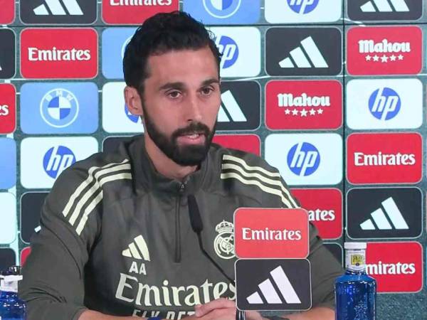 Arbeloa en conferencia de prensa previo al regreso a la Liga Española tras eliminación en Champions.