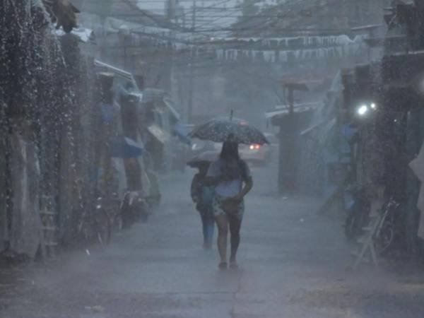 Las autoridades meteorológicas advirtieron que las lluvias vendrán acompañadas de actividad eléctrica.
