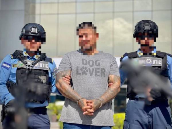 El arrestado es un hombre de 42 años, originario de Comayagua, quien se desempeña como comerciante.