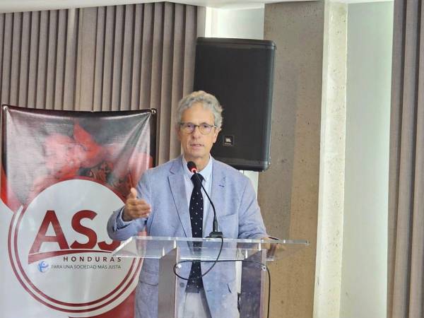 François Valérian es el presidente de Transparencia Internacional.