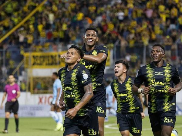 Real España y Motagua jugaron este sábado en el Estadio Morazán por la Jornada 8.