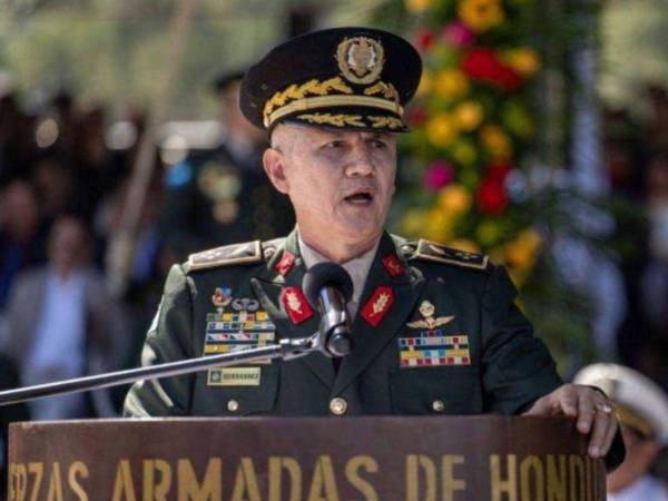 Fotografía de archivo del general Roosevelt Hernández, jefe del Estado Mayor Conjunto de las Fuerzas Armadas de Honduras, durante un acto oficial en la sede de la institución castrense en Tegucigalpa.