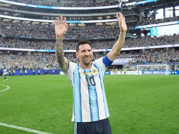 Lionel Messi festeja su cumpleaños número 39 entrenando y jugando al máximo nivel, en medio de su sexto Mundial con la Selección Argentina y con el sueño de tocar la glora con una segunda Copa del Mundo.