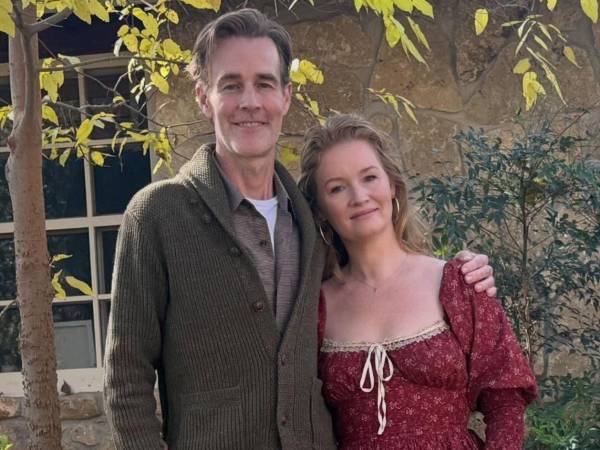 El actor James Van Der Beek y su esposa Kimberly.