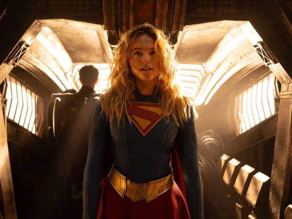 La película sigue a <i>Superman</i>, estrenada el año anterior, que funcionó como punto de partida del nuevo enfoque del estudio.