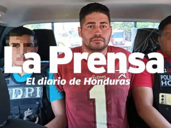 Momento de la captura de Daniel Antonio Meraz Cáceres, compañero de hogar de la enfermera Elvira López, quien enfrenta una acusación por el delito de femicidio agravado.