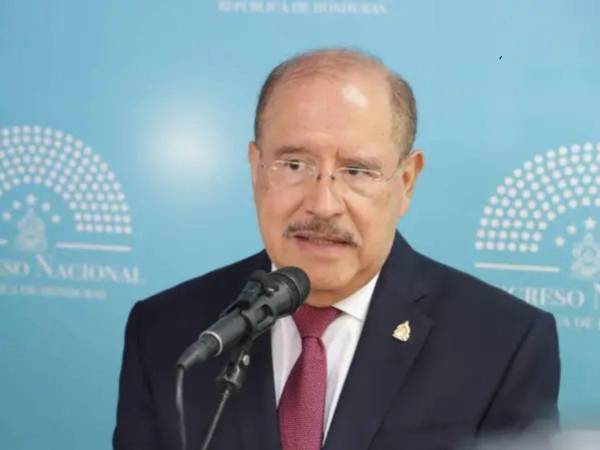 El FMI también reconoce acciones impulsadas por la nueva administración, entre ellas medidas para atraer inversión privada, el regreso de Honduras al Centro Internacional de Arreglo de Diferencias Relativas a Inversiones (CIADI), entre otros.