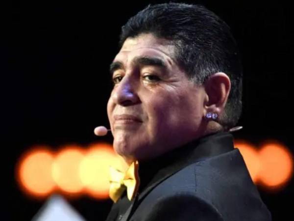 La revelación de esta irregularidad podría anular como evidencia el informe de la Junta Médica, cuyas conclusiones son particularmente perjudiciales para los médicos acusados por la muerte de Maradona.