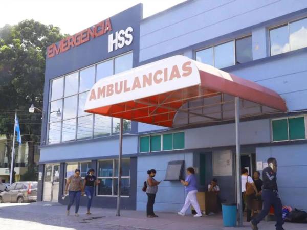 Ante la demanda en el hospital del Instituto Hondureño de Seguridad Social (IHSS) y el déficit de personal, las autoridades contrataron médicos especialistas.
