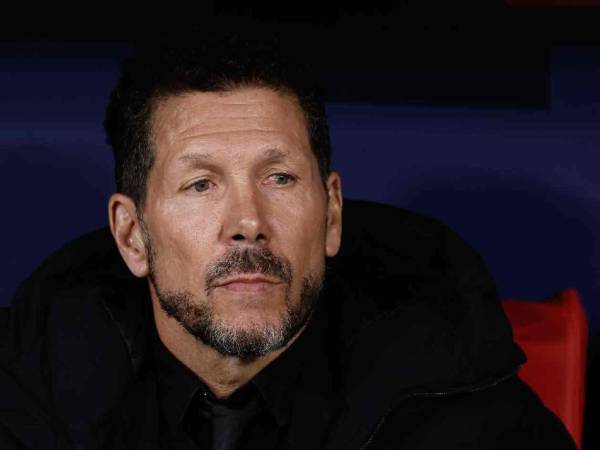 Simeone durante el partido entre el Atlético de Madrid y el Barcelona en Champions.