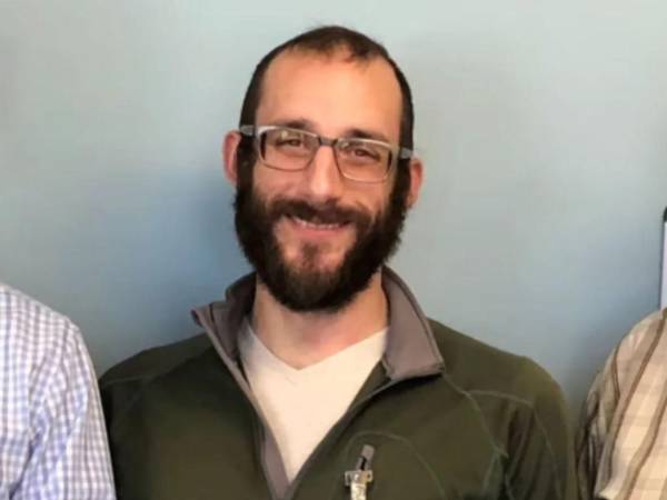 Alex Pretti, el hombre que murió baleado por agentes de ICE en Minneapolis.