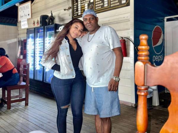 El músico hondureño Adalberto Zapata Álvarez hizo impactantes revelaciones en torno al crimen de su hija Alejandra Reyes.