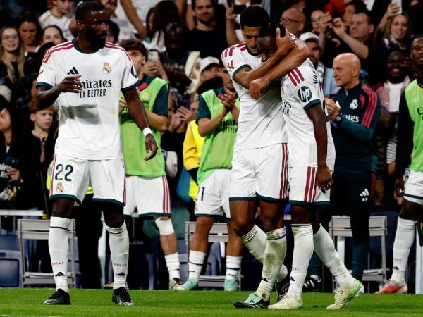 Real Madrid y Villarreal juegan este sábado por la jornada 8 de la Liga Española.