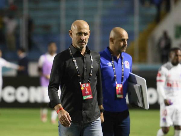 Eduardo Espinel asegura que no es un fracaso quedar fuera de la final de la Copa Centroamericana 2025.