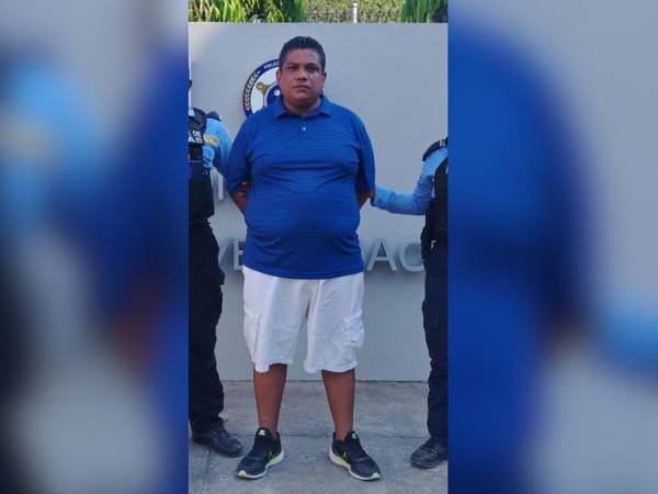 Momentos de la detención del imputado de 42 años de edad.