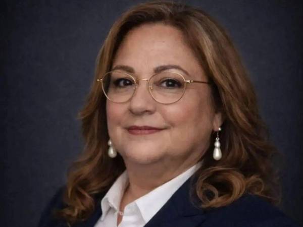 Arely Argueta asumió el 27 de enero la titularidad de la Secretaría de Educación, tras ser juramentada por el presidente Nasry Asfura.