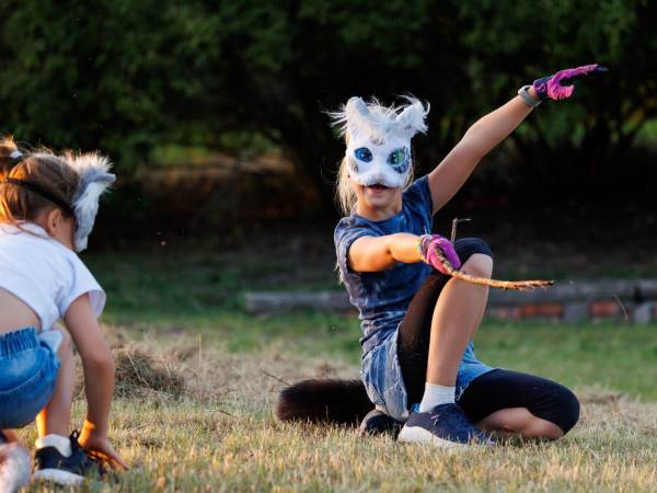 TikTok impulsó lo que comenzó hace 30 años, en la década de los noventa, con el origen de los therians.