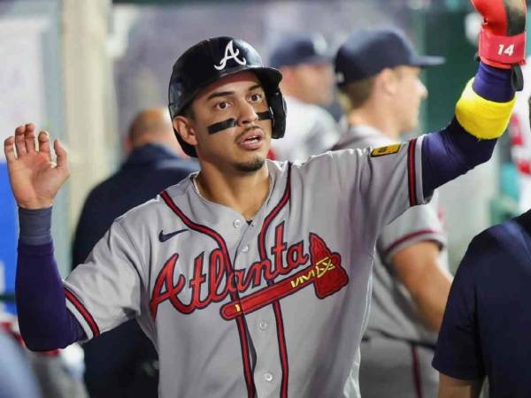 Mauricio Dubón sigue encendido con los Bravos de Atlanta y este miércoles volvió a brillar.