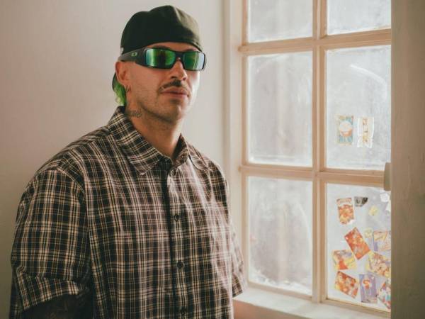 La historia de Feid, cuyo nombre real es Salomón Villada, es la de un artista que pasó de escribir canciones para otros a convertirse en uno de los líderes del reguetón global.