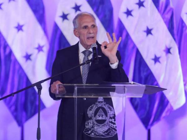 El presidente Nasry Asfura informó que prepara ayuda alimentaria para las familias afectadas por la sequía y trabaja en alternativas ante el aumento del precio internacional del petróleo y los costos de la energía.
