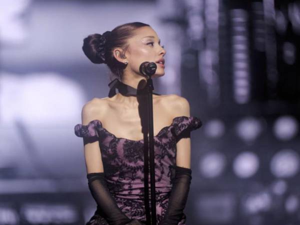 Ariana Grande ha devuelto la alegría a su fans tras varios años sin hacer conciertos. Pero pretende volver al silencio cuando esta gire termine.