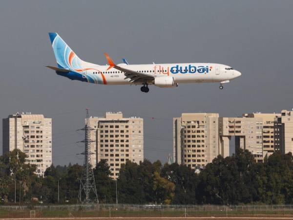Imagen de archivo de un avión de la compañía Flydubai aterrizando en Tel Aviv.
